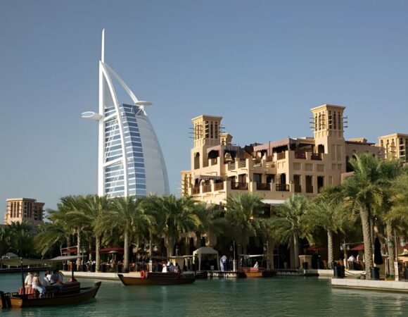 Unlocking the Luxurious Secrets of a Guided Inside Burj Al Arab Tour