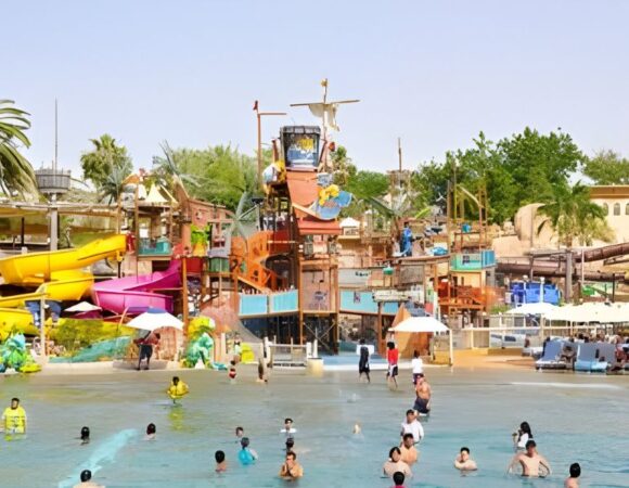 Top 7 must visit water parks for a dazzling Dubai experience