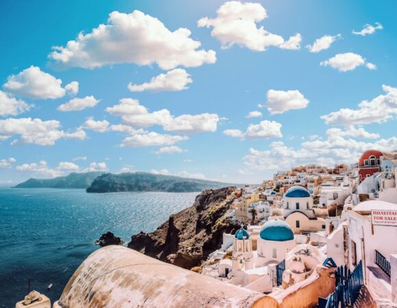 7 Amazing Places to Visit in Greece