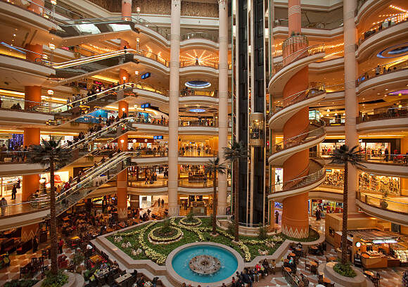 Top 7 Shopping Malls in Italy: Unveiling Retail Paradise