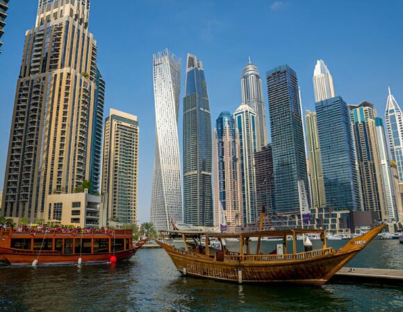 Top Yacht Dinner Cruise Destinations in Dubai