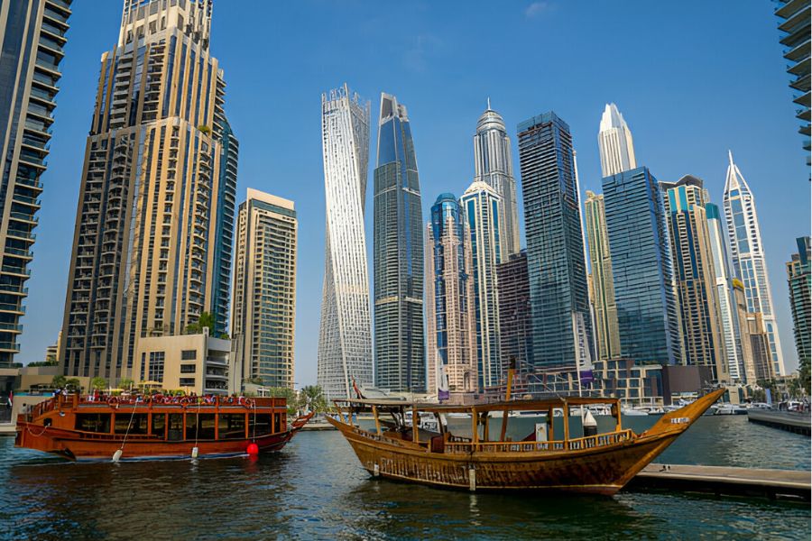Top Yacht Dinner Cruise Destinations in Dubai